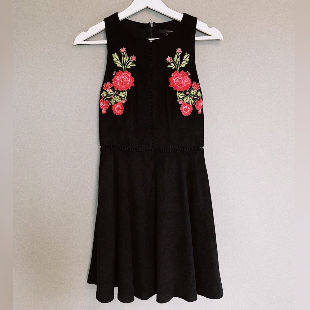 Skater dress with floral embroidery